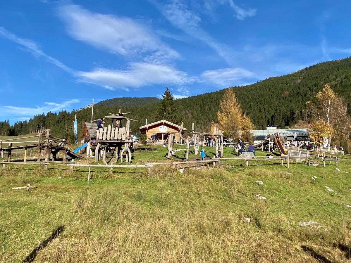 Albergue Blsv Sportcamp Direkt Am Kurvenlift Schliersee Exterior foto
