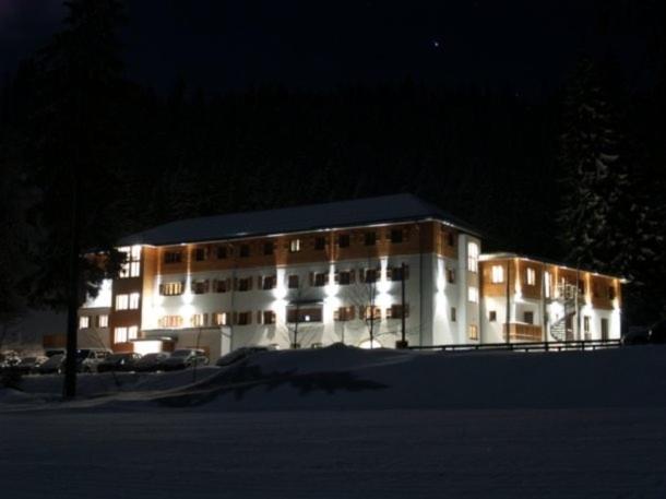 Albergue Blsv Sportcamp Direkt Am Kurvenlift Schliersee Exterior foto